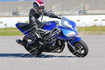 media/Jan-20-2023-Fastrack Riders (Fri) [[f2ad32aba3]]/Level 1/session 3 turn 9/